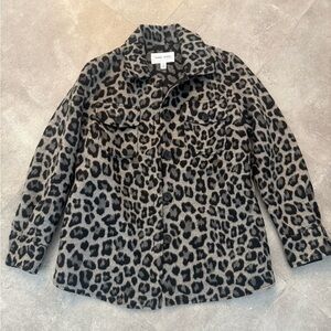Tribal Black & Gray Leopard Print Button-Up Jacket Size Small